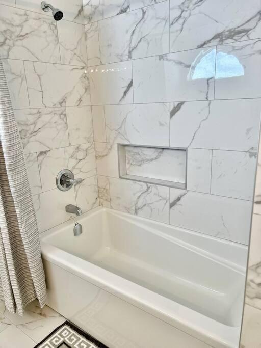 Crescent Heights Majesty Villa Calgary Luaran gambar